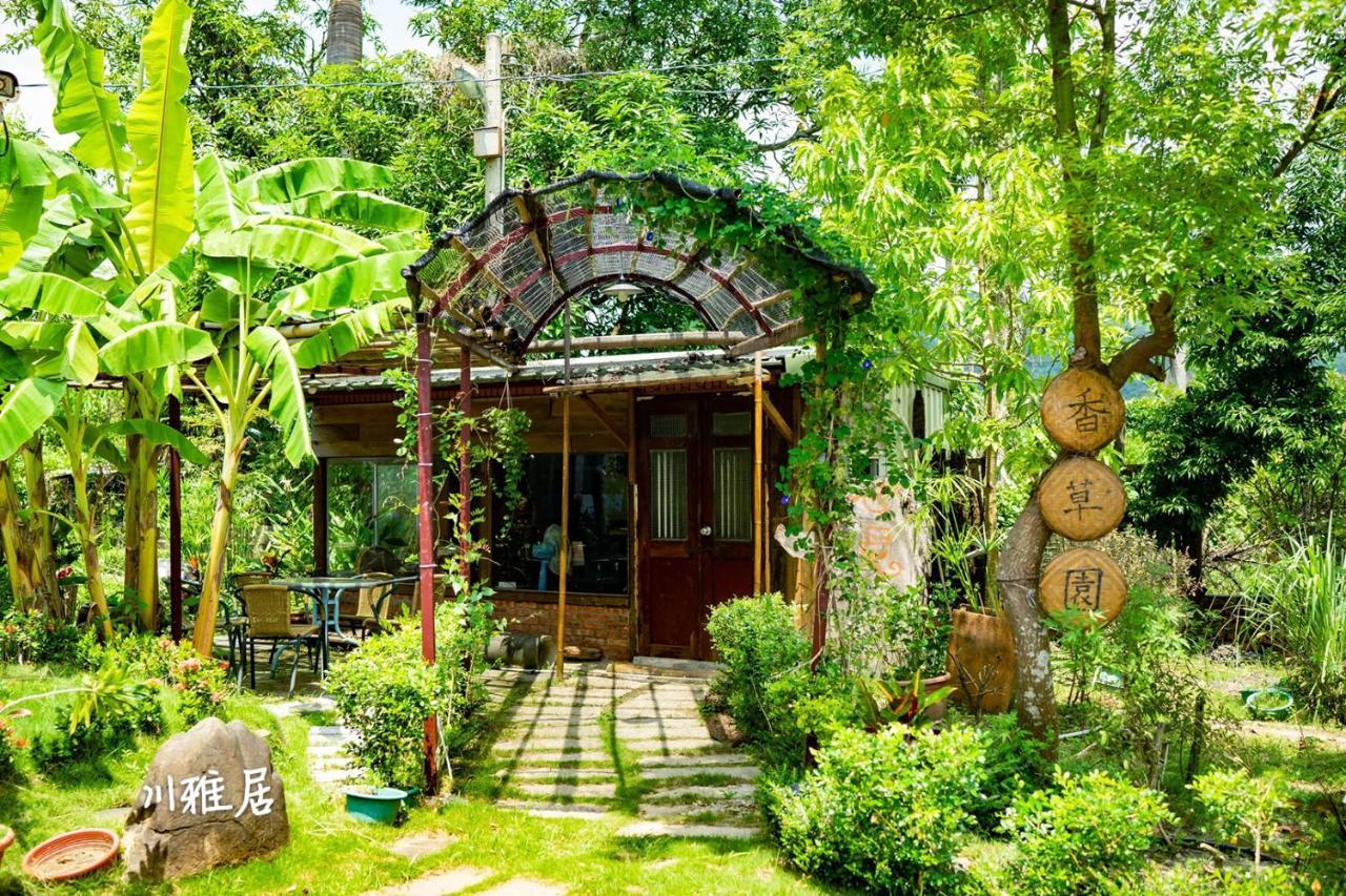 Chuan Ya Ju Homestay Qishan ภายนอก รูปภาพ